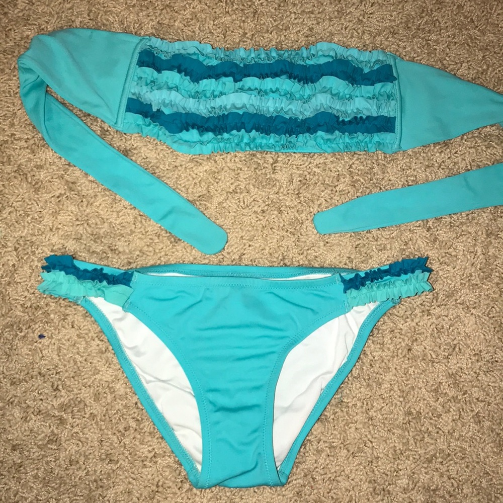 Victoria Secret Blue ruffle bikini set.